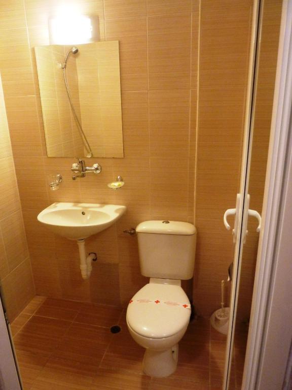 Hotel Zarya Zlatni pjasătsi Rom bilde