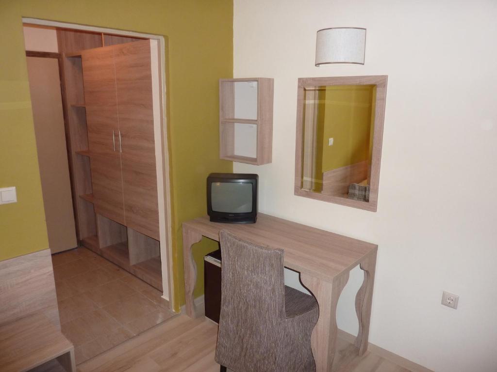 Hotel Zarya Zlatni pjasătsi Rom bilde